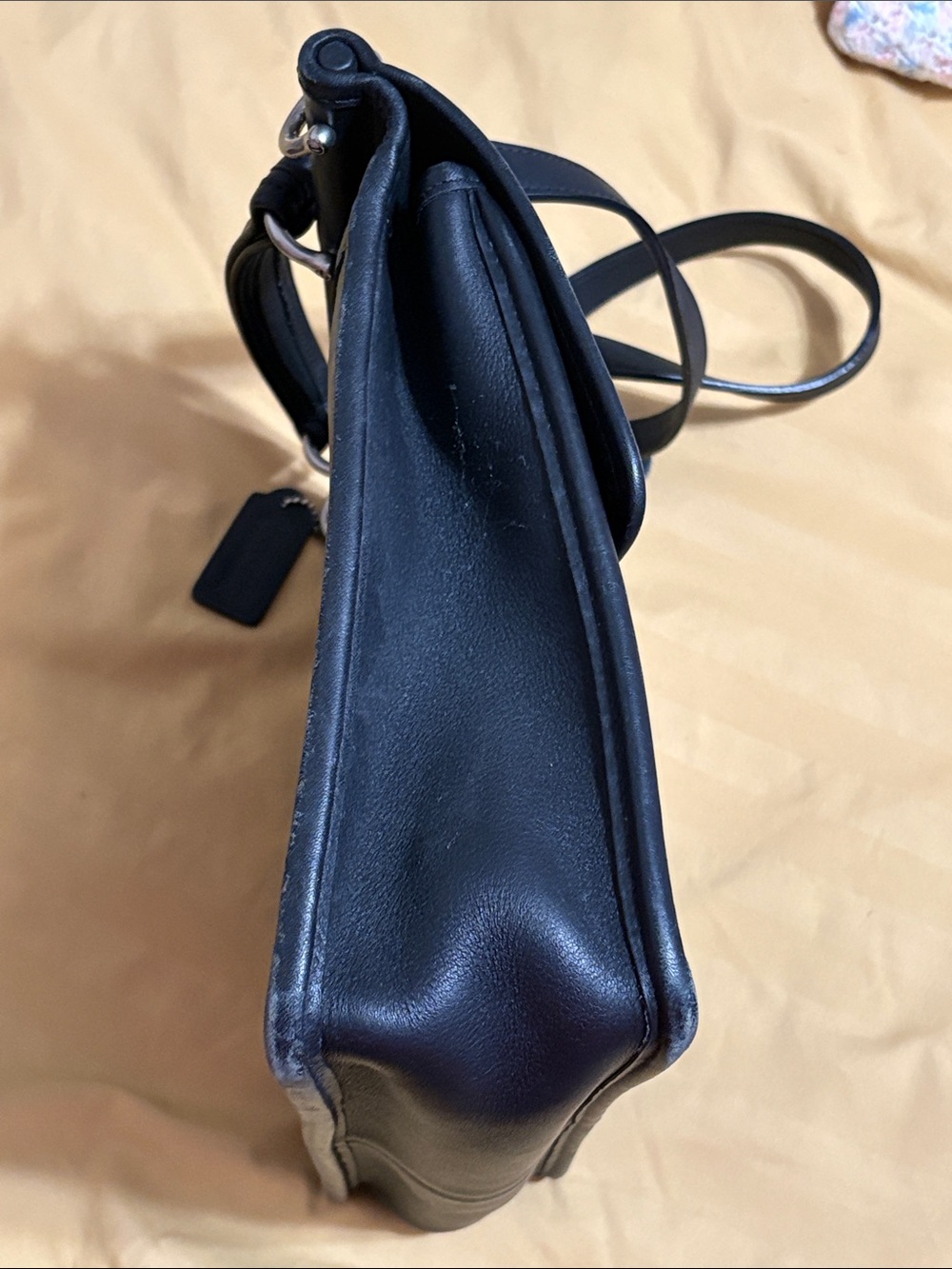Coach Black Leather Crossbody bag with Top Handle - Picture 4 of 8